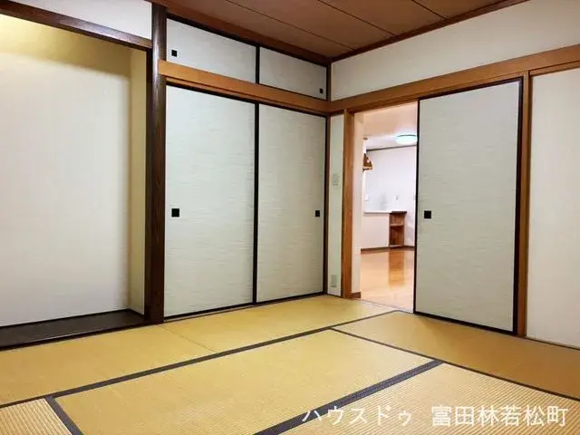 4LDK Property Tominbayashi City Osaka Prefecture (8)