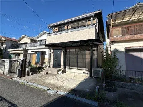 Akiya in Osaka