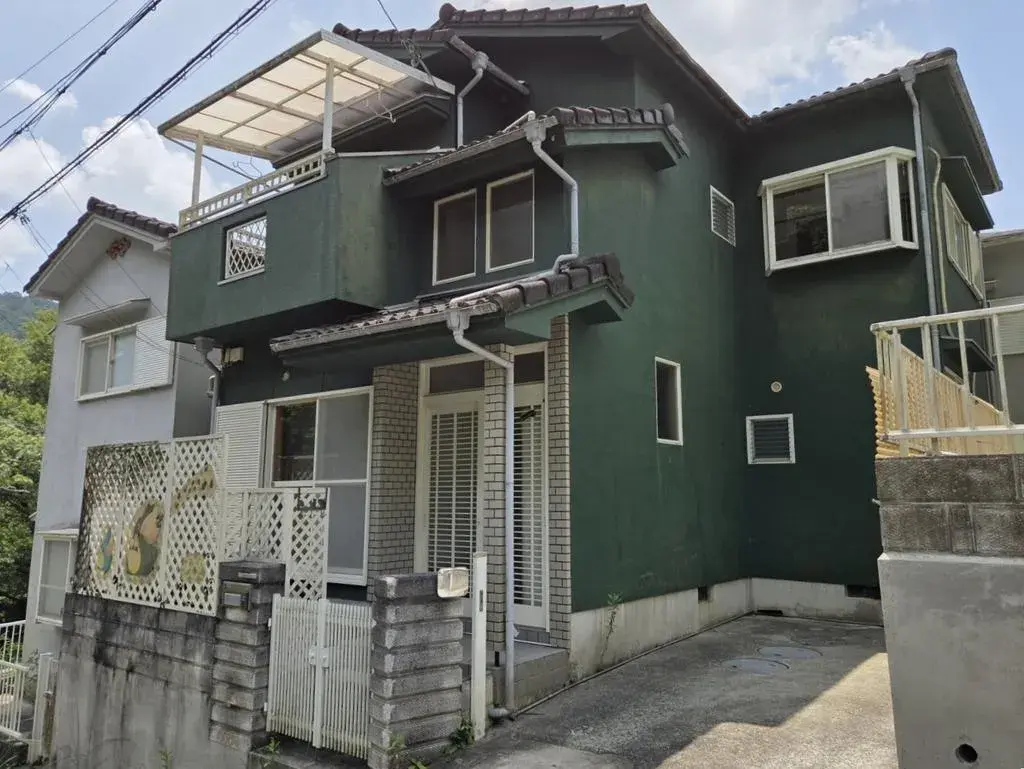 Akiya in Osaka