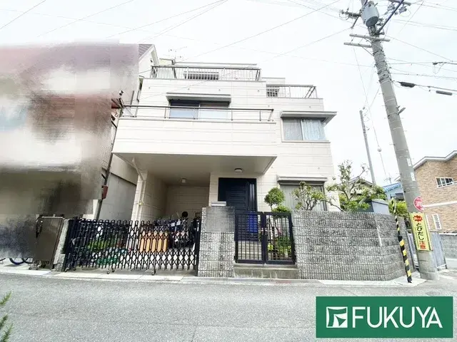 Akiya in Osaka