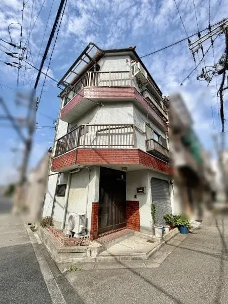 Akiya in Osaka