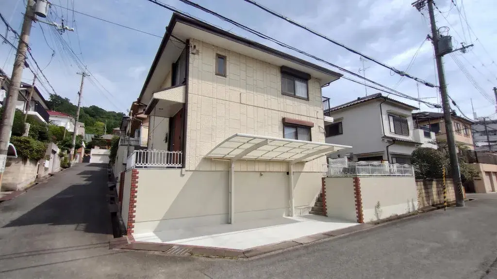 Akiya in Osaka