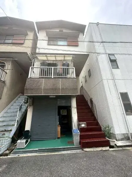 Akiya in Osaka