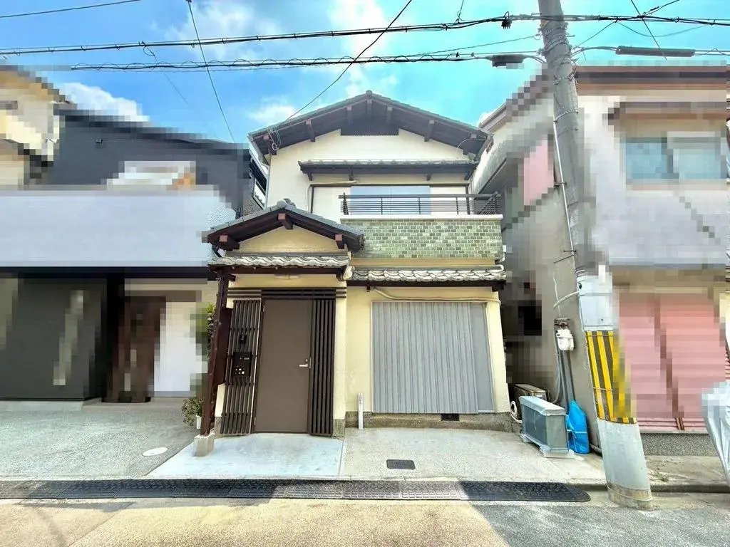 Akiya in Osaka