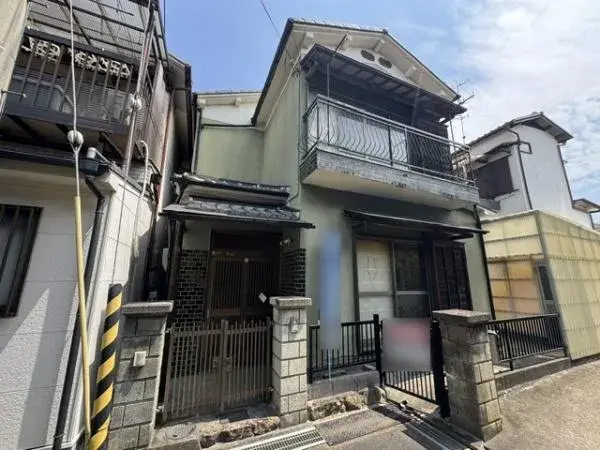 Akiya in Osaka
