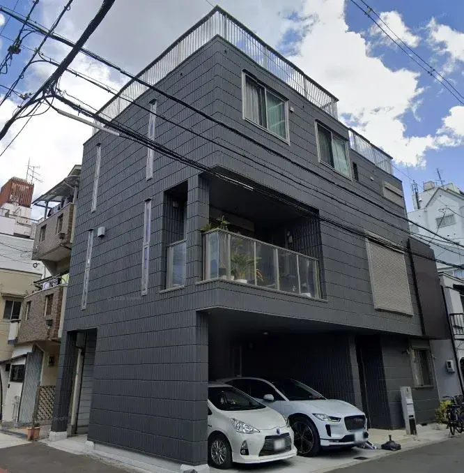 Akiya in Osaka