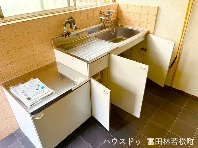 5DK Property Tomitabayashi City Osaka Prefecture (12)