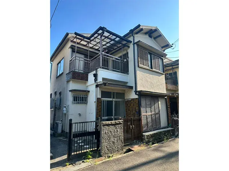 Akiya in Osaka