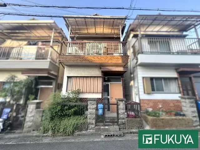 Akiya in Osaka