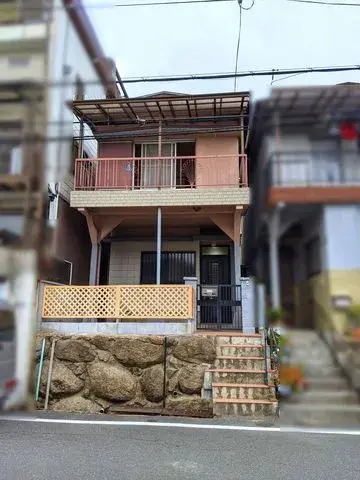 Akiya in Osaka