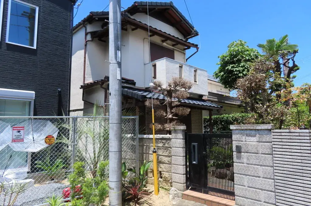 Akiya in Osaka