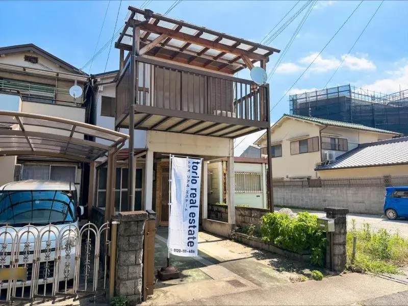 Akiya in Osaka