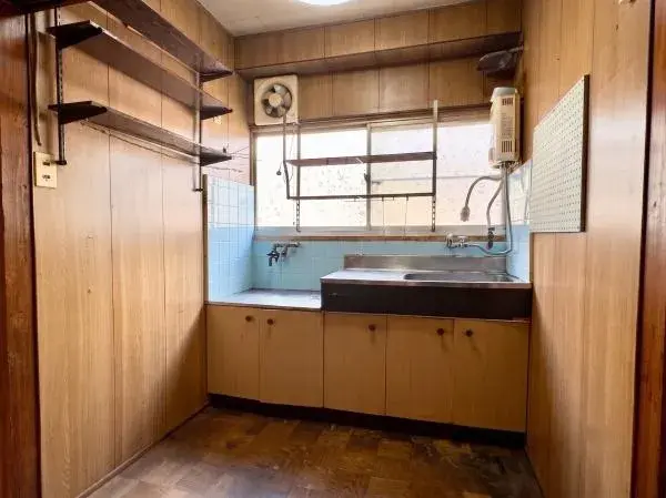6DK Higashiosaka City, Osaka Prefecture (11)