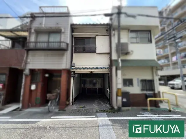 Akiya in Osaka