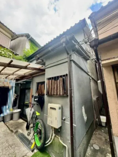 Akiya in Osaka