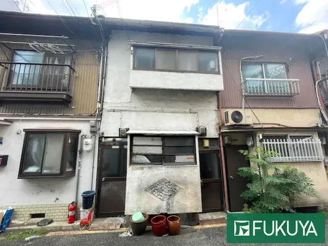 Akiya in Osaka
