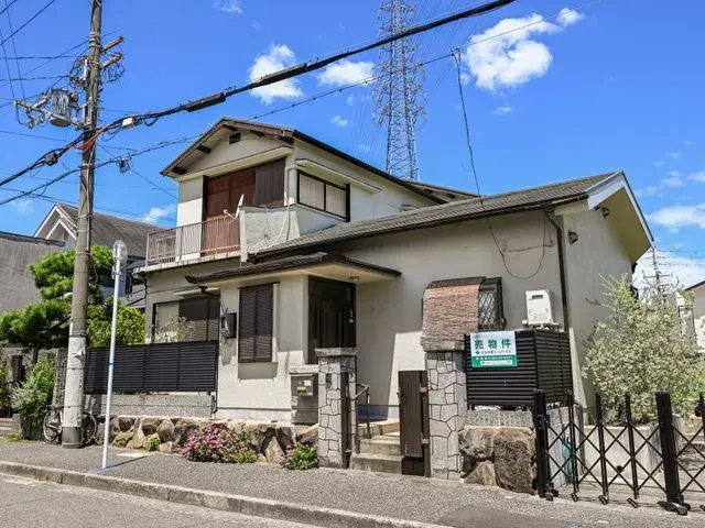 Akiya in Osaka