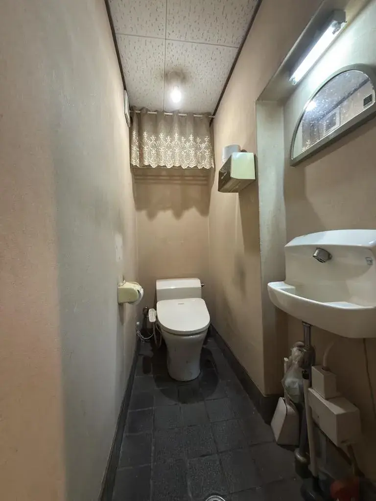2LDK Property Konohana Ward, Osaka City, Osaka Prefecture (12)