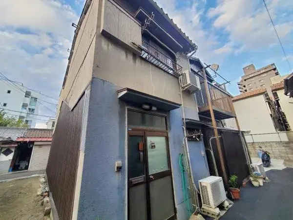 Akiya in Osaka