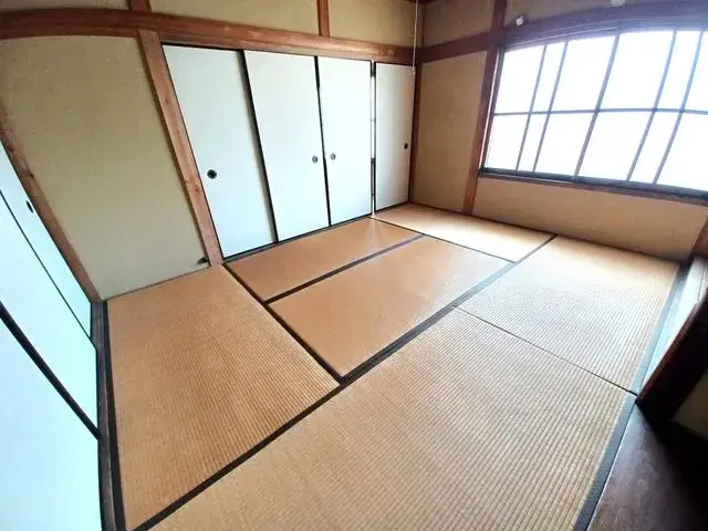Slide 4