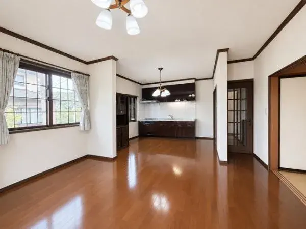 3SLDK Property Kashiba City Nara Prefecture (8)