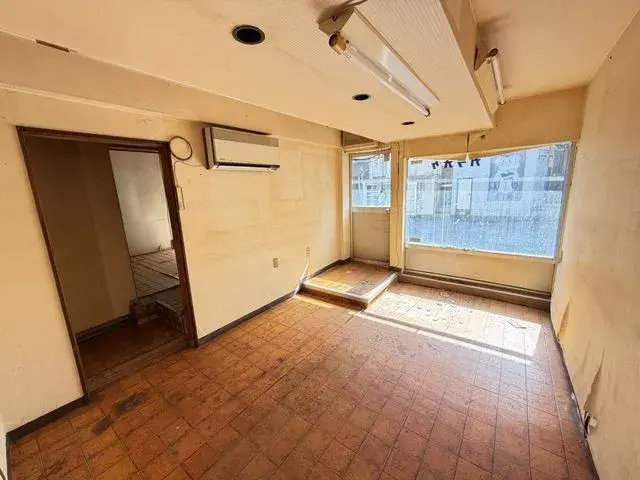 1-Room Property Onomichi City Hiroshima Prefecture (8)