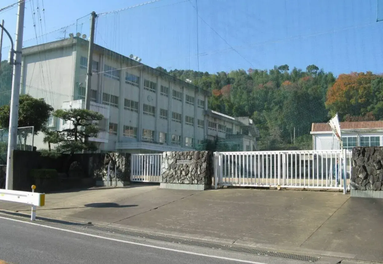 4LDK Недвижимость, город Anan, префектура Tokushima (3)