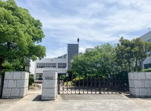 4LDK 綾歌郡宇多津町 香川県 (18)