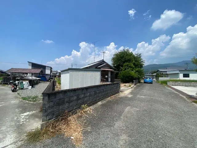 2LDK Property in Kamiita-cho, Itano-gun, Tokushima Prefecture (2)