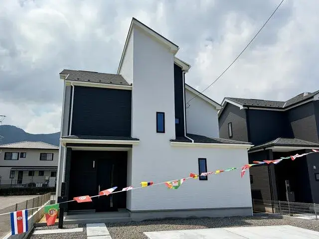 Akiya in Ehime