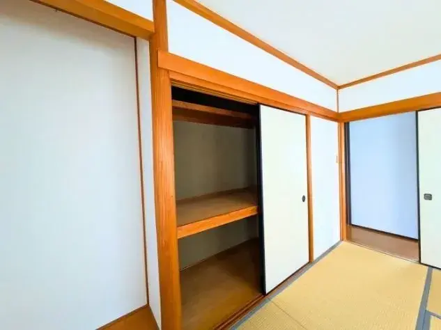 3SLDK Matsuyama City Ehime Prefecture (20)