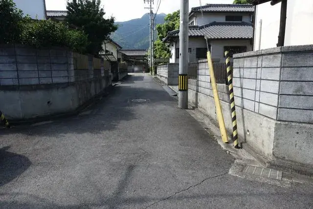 4LDK Niihama City Ehime Prefecture (2)
