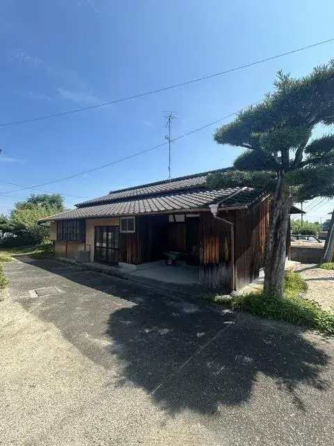 7DK Property Shikokuchuo City Ehime Prefecture (2)