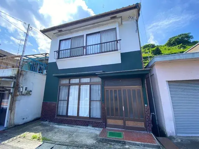 Akiya in Ehime