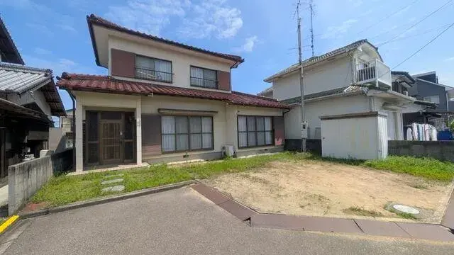 Akiya in Ehime