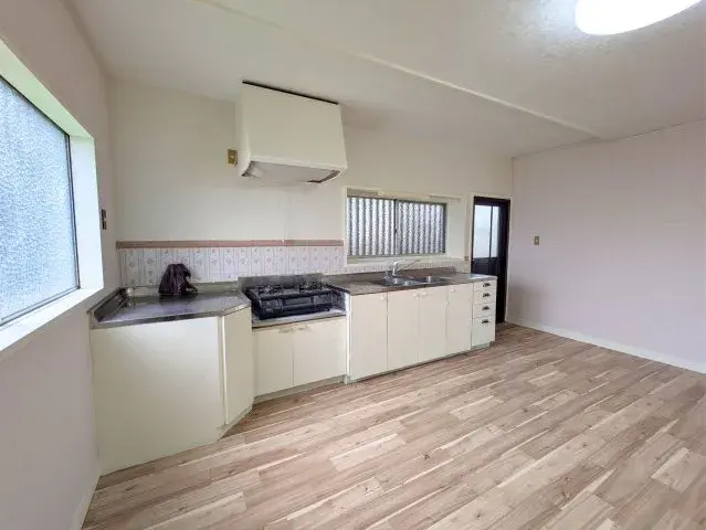4SLDK Property Matsuyama City Ehime Prefecture (16)