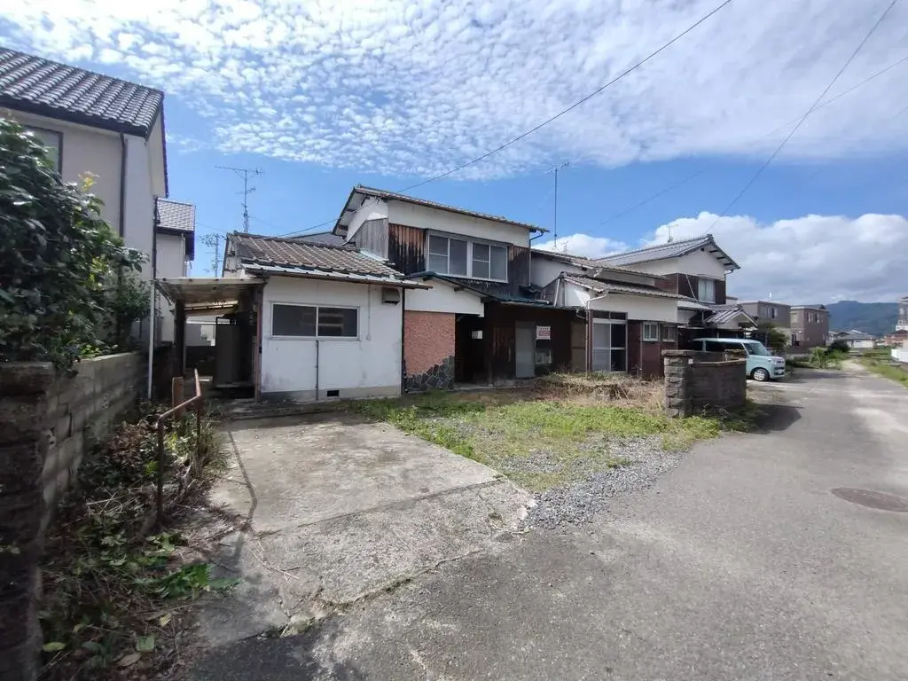 Akiya in Ehime