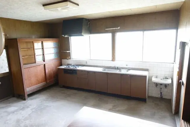 7DK Ehime Prefecture Saijo City Property (27)