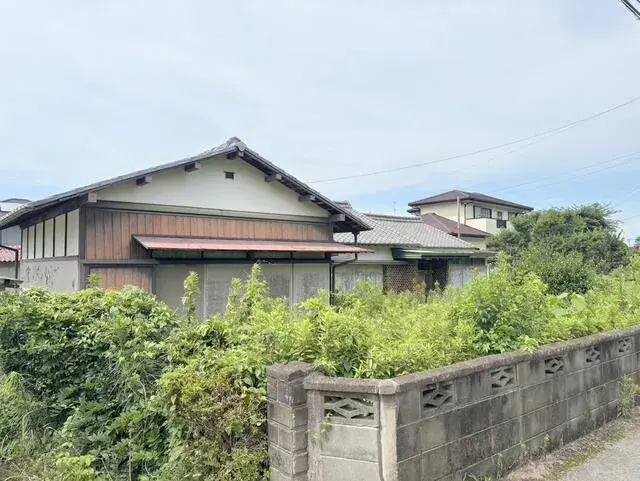 Akiya in Ehime