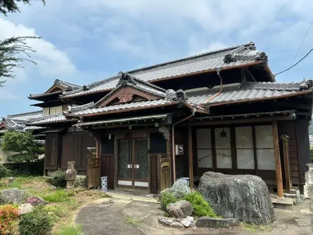 Akiya in Ehime