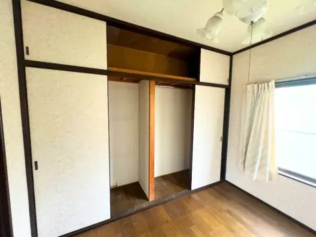 3LDK Matsuyama City Ehime Prefecture (11)