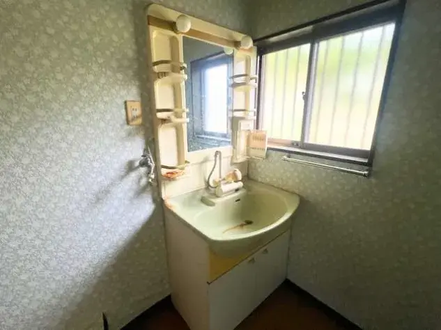 3LDK Matsuyama City Ehime Prefecture (17)