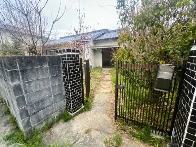 3LDK Matsuyama City Ehime Prefecture (3)