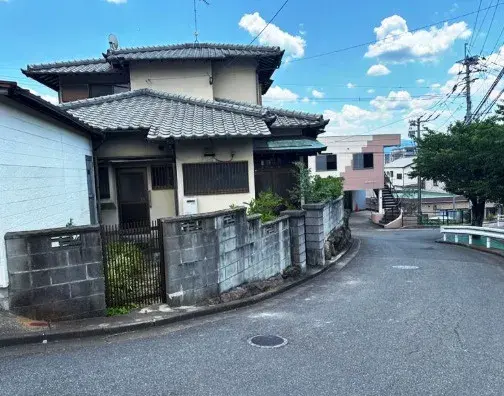 Akiya in Fukuoka