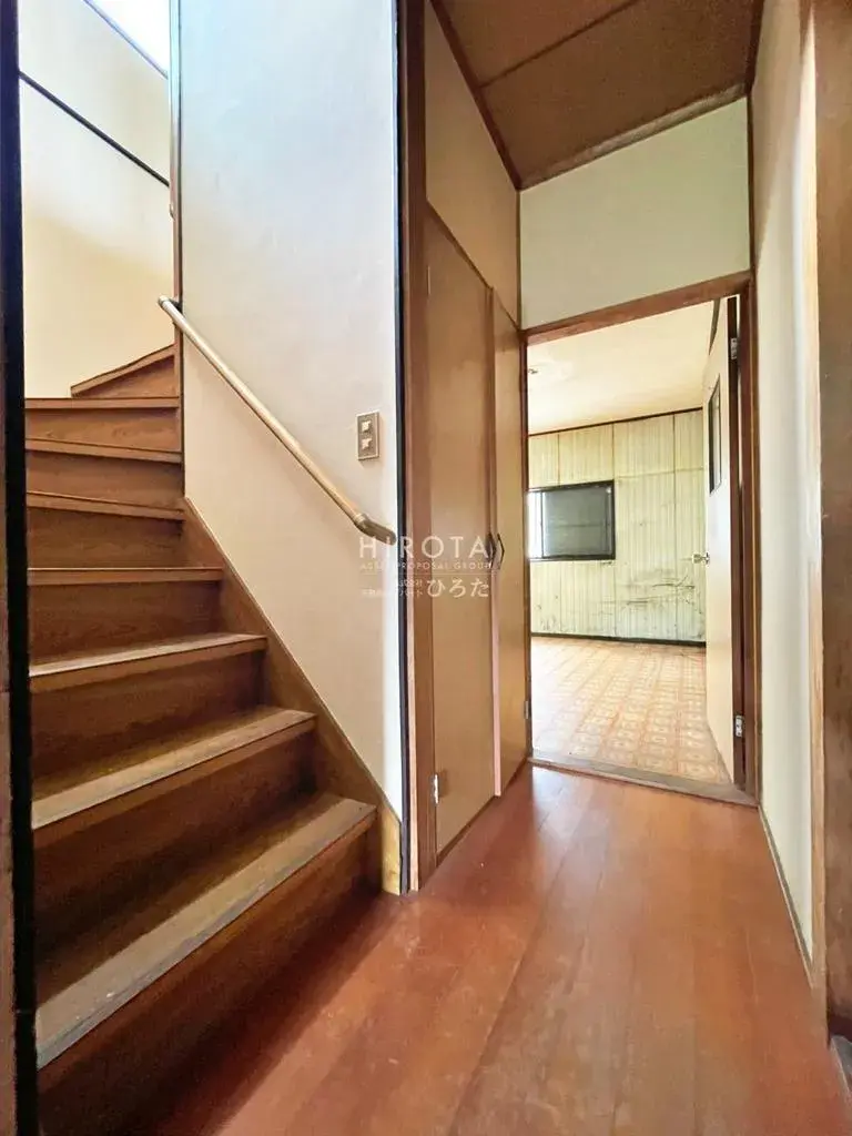 6DK Property in Kitakyushu City, Fukuoka Prefecture (13)