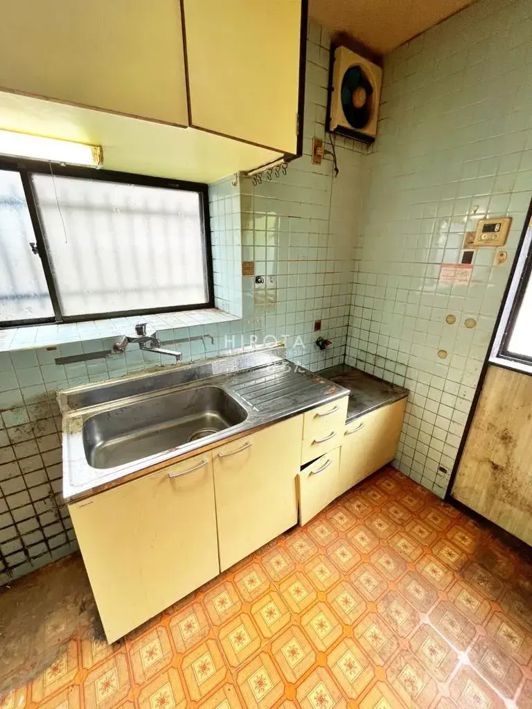 6DK Property in Kitakyushu City, Fukuoka Prefecture (26)