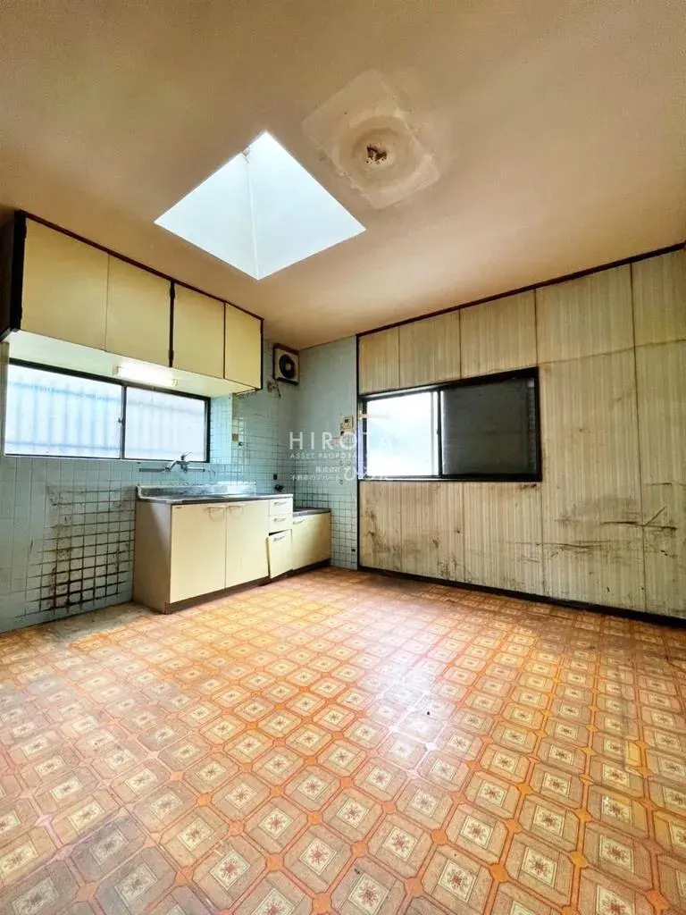6DK Property in Kitakyushu City, Fukuoka Prefecture (10)