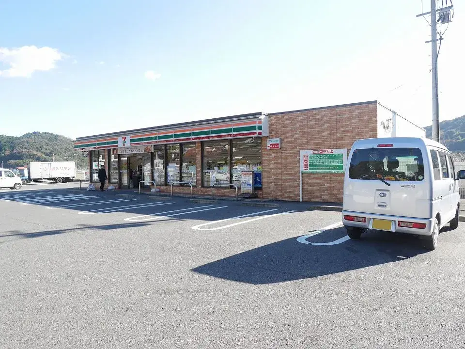 Saga Prefecture Taku City 7DK Property (8)