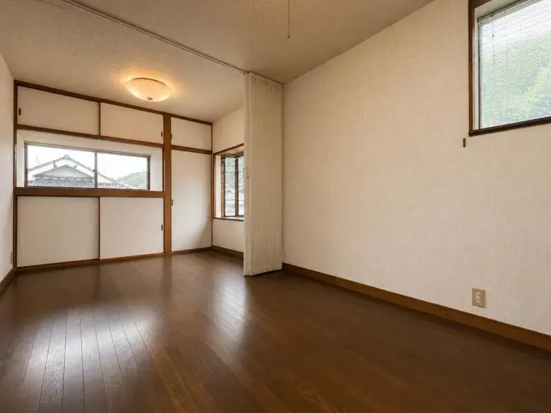 5LDK Property Ozu Town Kumamoto Prefecture (5)