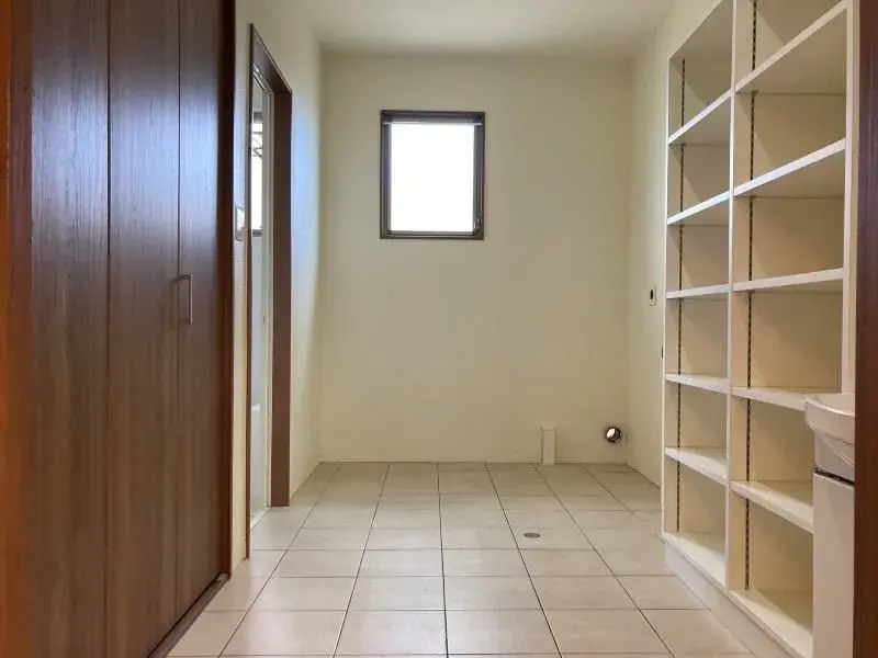 3LDK Property Uruma City Okinawa Prefecture (7)